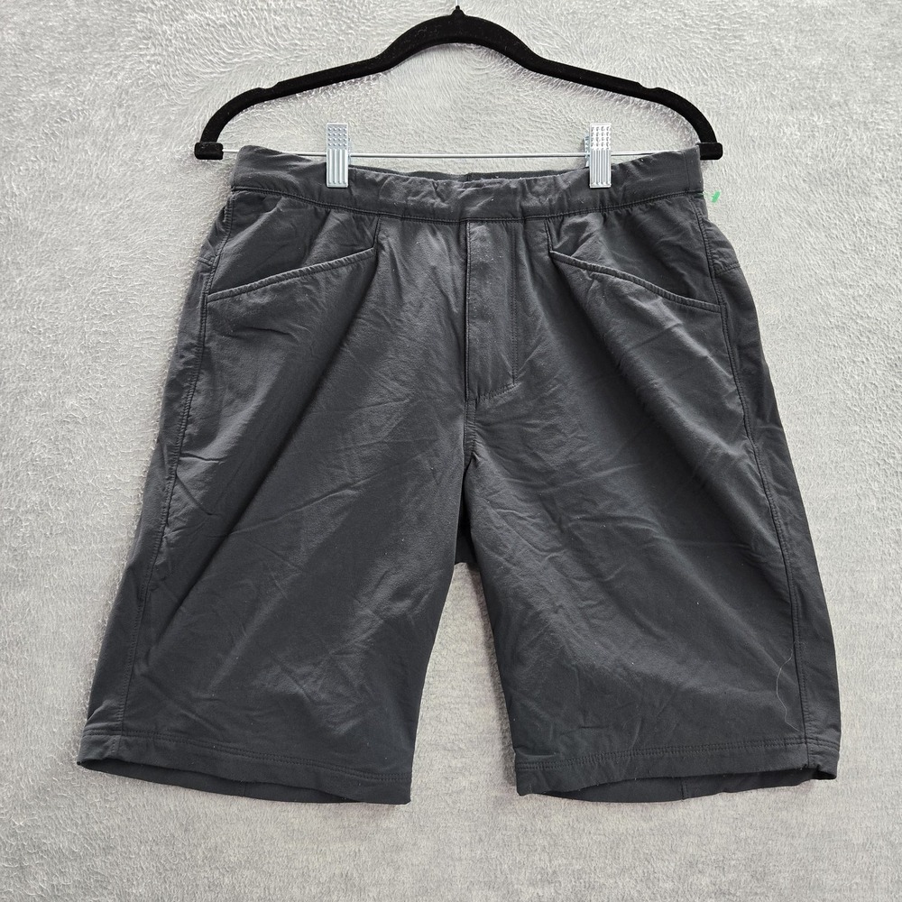 Mountain Hardwear Men Activewear Shorts S Black Nylon Polyester 9" Inseam